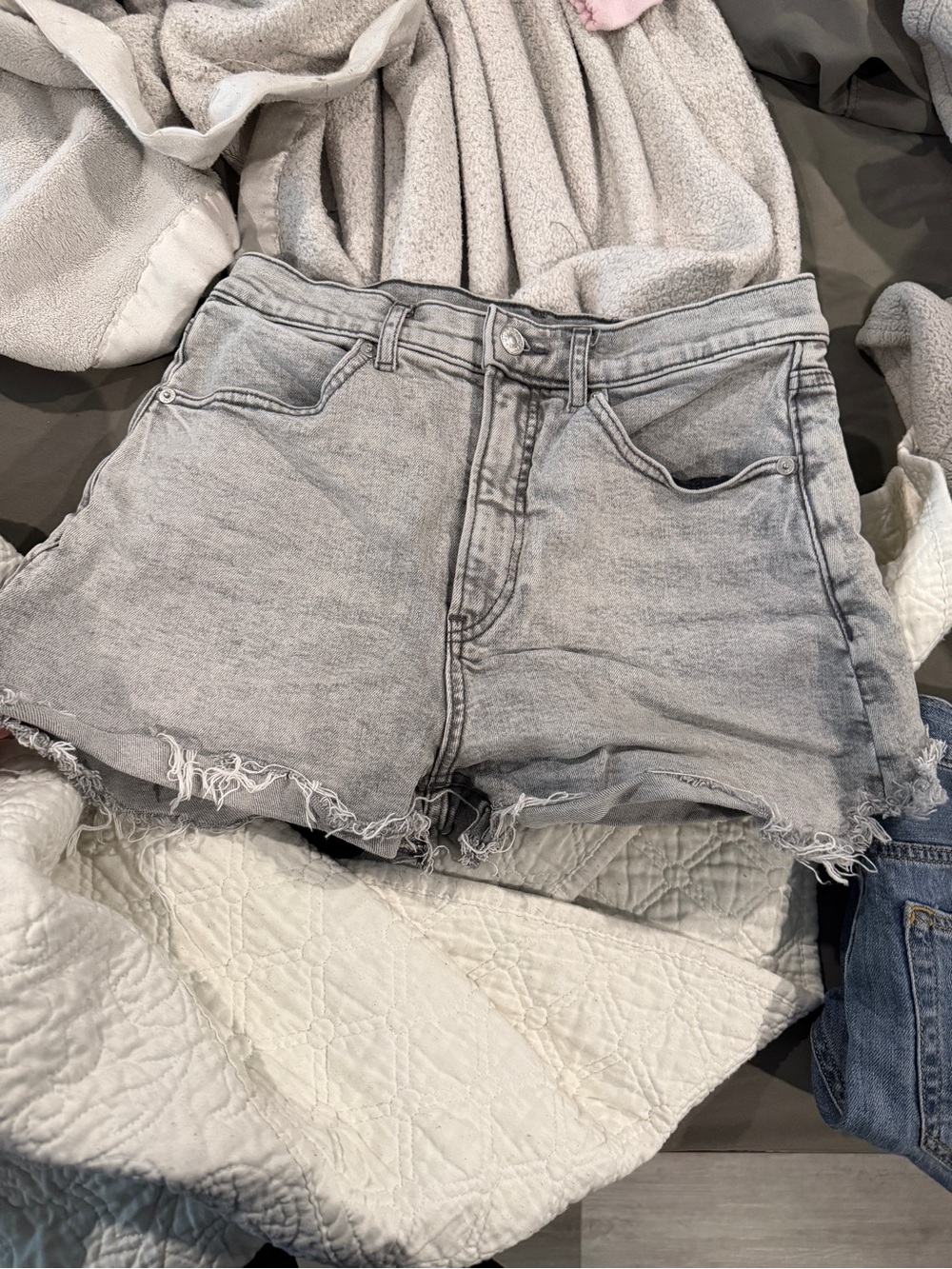 Vintage Gray Denim Women's Frayed Hem Shorts